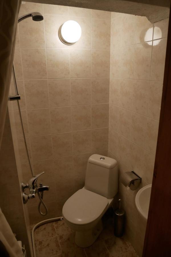 בלוגראדצ'יק Castle Cottage Bed & Breakfast מראה חיצוני תמונה