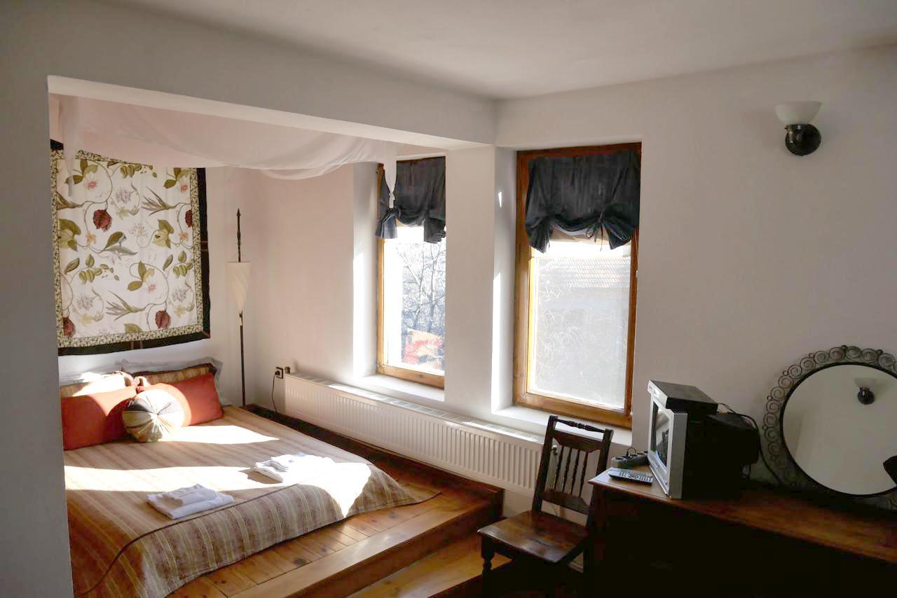 בלוגראדצ'יק Castle Cottage Bed & Breakfast מראה חיצוני תמונה