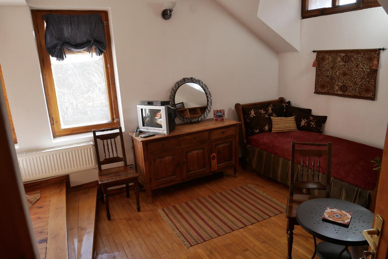 בלוגראדצ'יק Castle Cottage Bed & Breakfast מראה חיצוני תמונה
