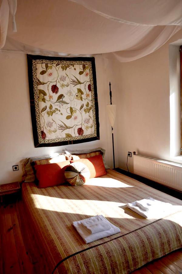 בלוגראדצ'יק Castle Cottage Bed & Breakfast מראה חיצוני תמונה