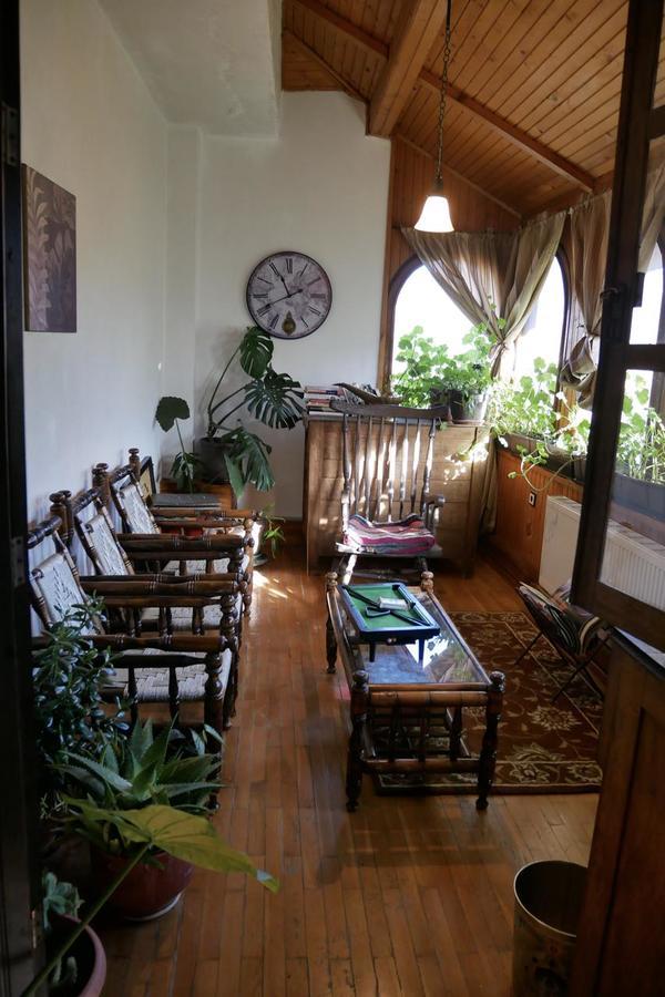 בלוגראדצ'יק Castle Cottage Bed & Breakfast מראה חיצוני תמונה