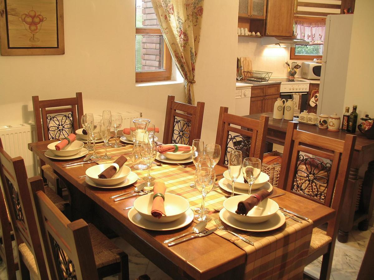 בלוגראדצ'יק Castle Cottage Bed & Breakfast מראה חיצוני תמונה